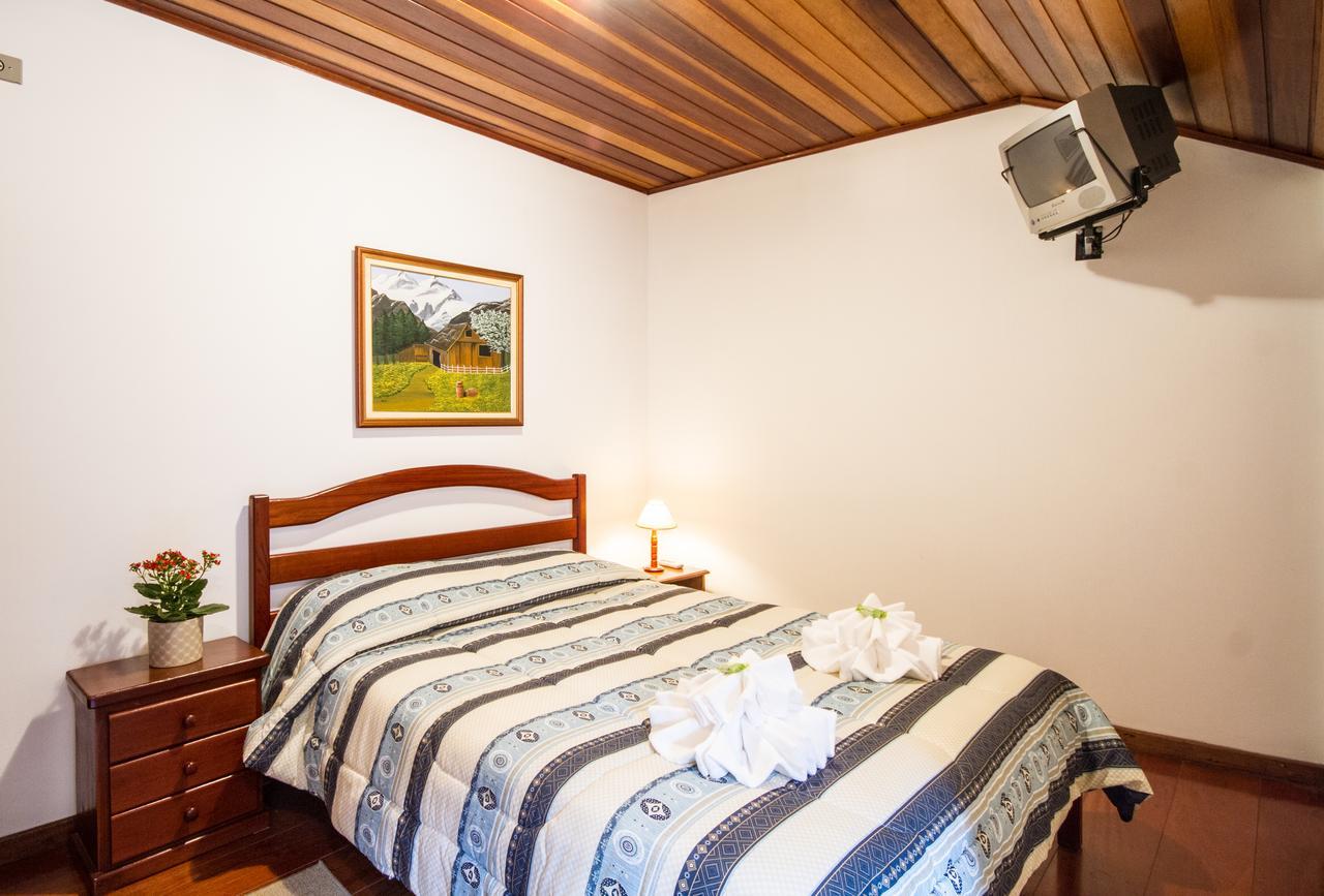 Pousada Serena Campos do Jordão エクステリア 写真
